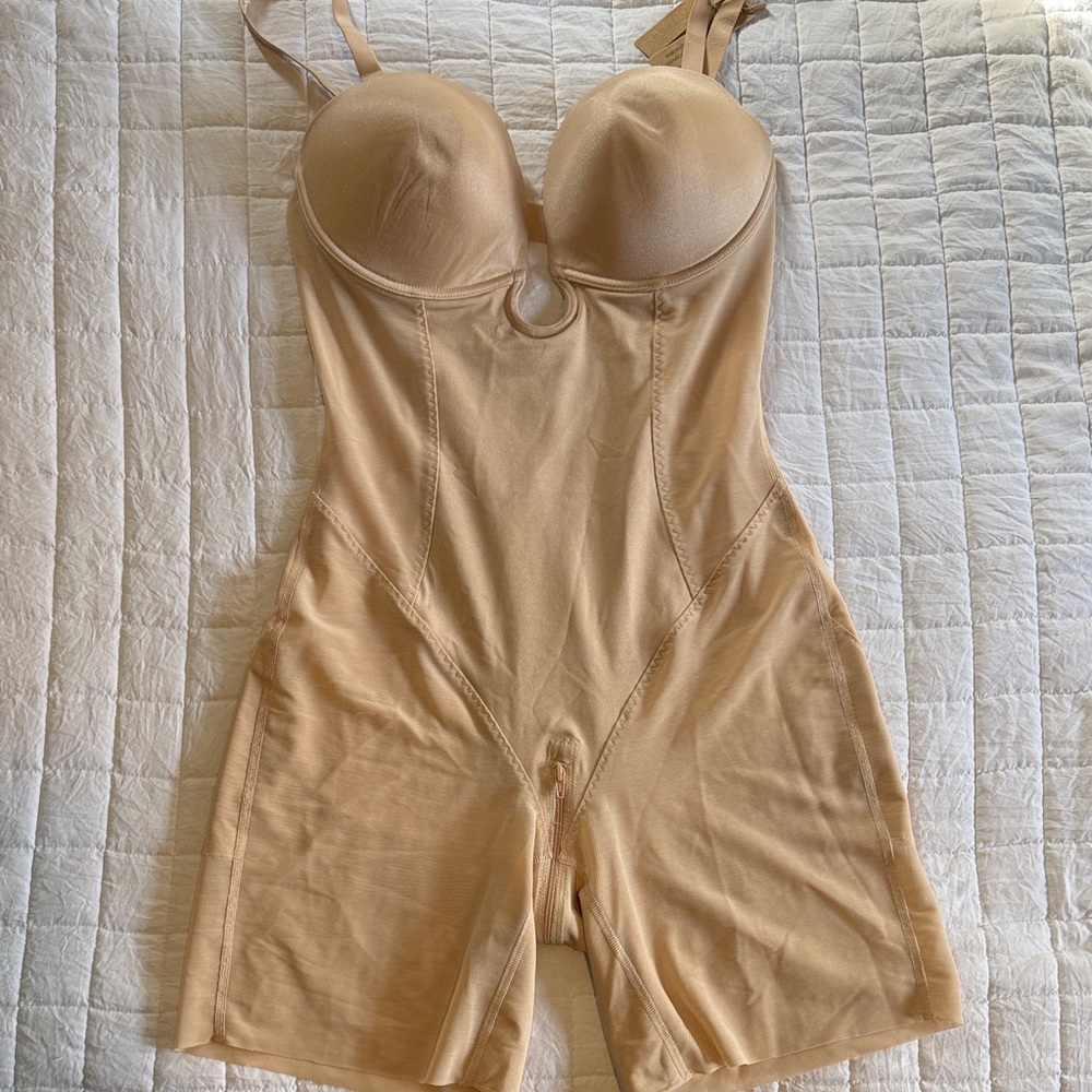Shapellx Women's Beige Bodysuit Large